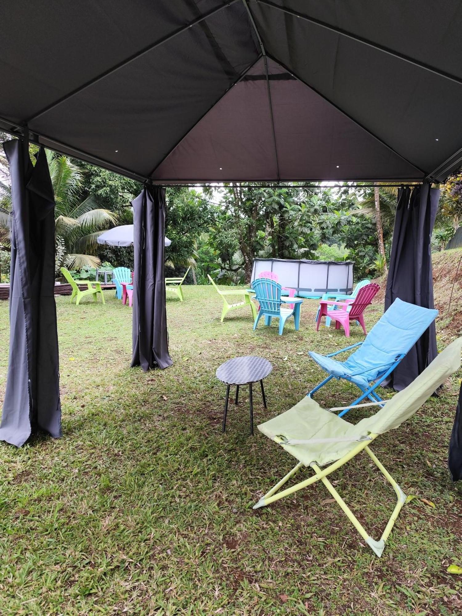 Camping A La Ferme Gros-Morne Екстер'єр фото
